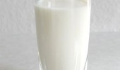 Milch mit  Aflatoxine für Serben ungefährlich